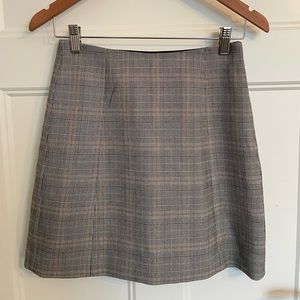 Aritzia Babaton mini skirt